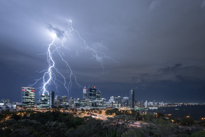 KA143 - Lightning strike over Perth City
